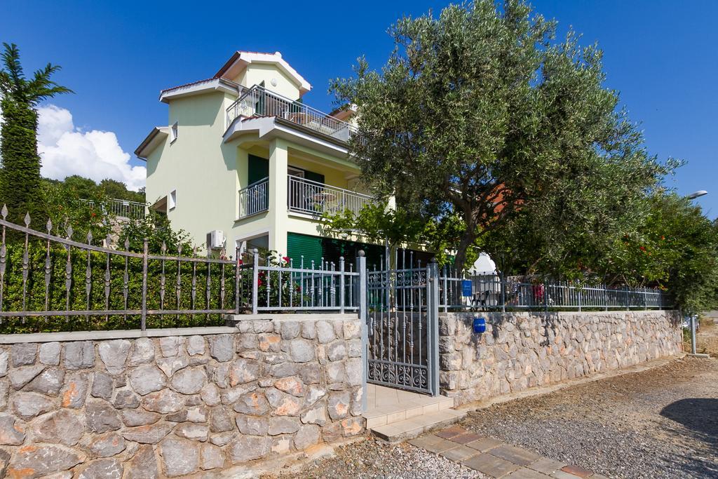 Apartments Vukelic Кленовица Екстериор снимка