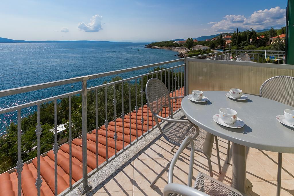 Apartments Vukelic Кленовица Стая снимка