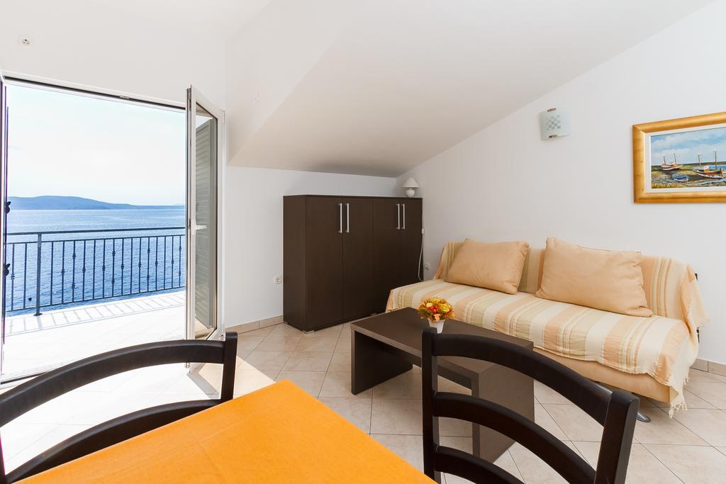 Apartments Vukelic Кленовица Стая снимка